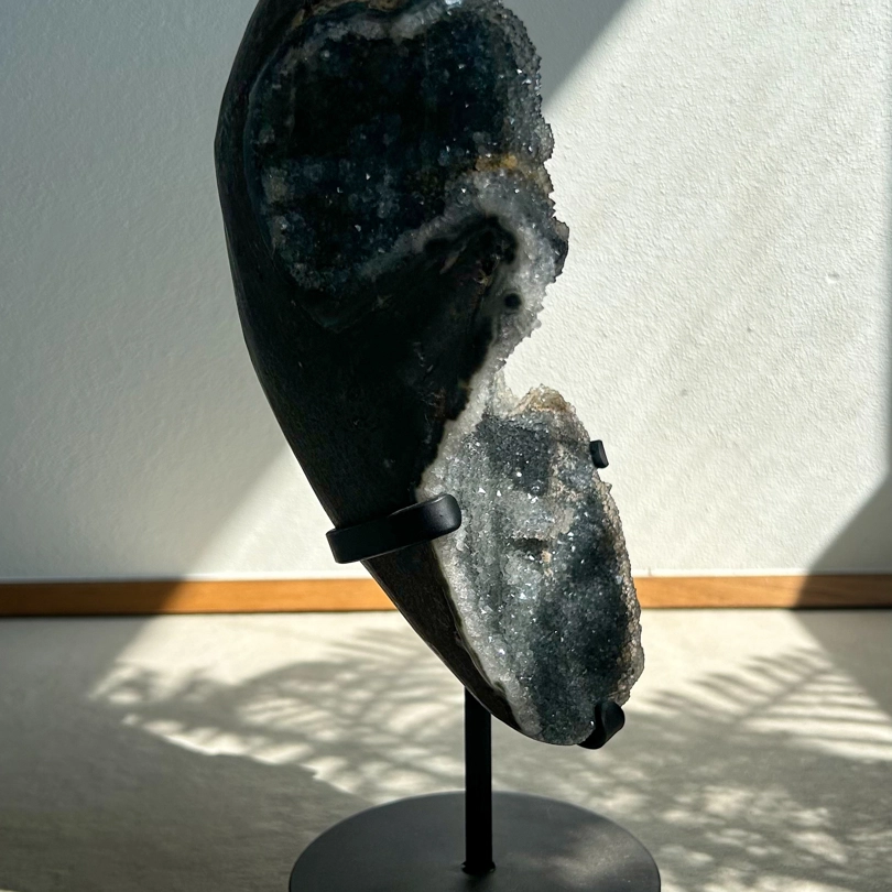 geode di Ametista Nera